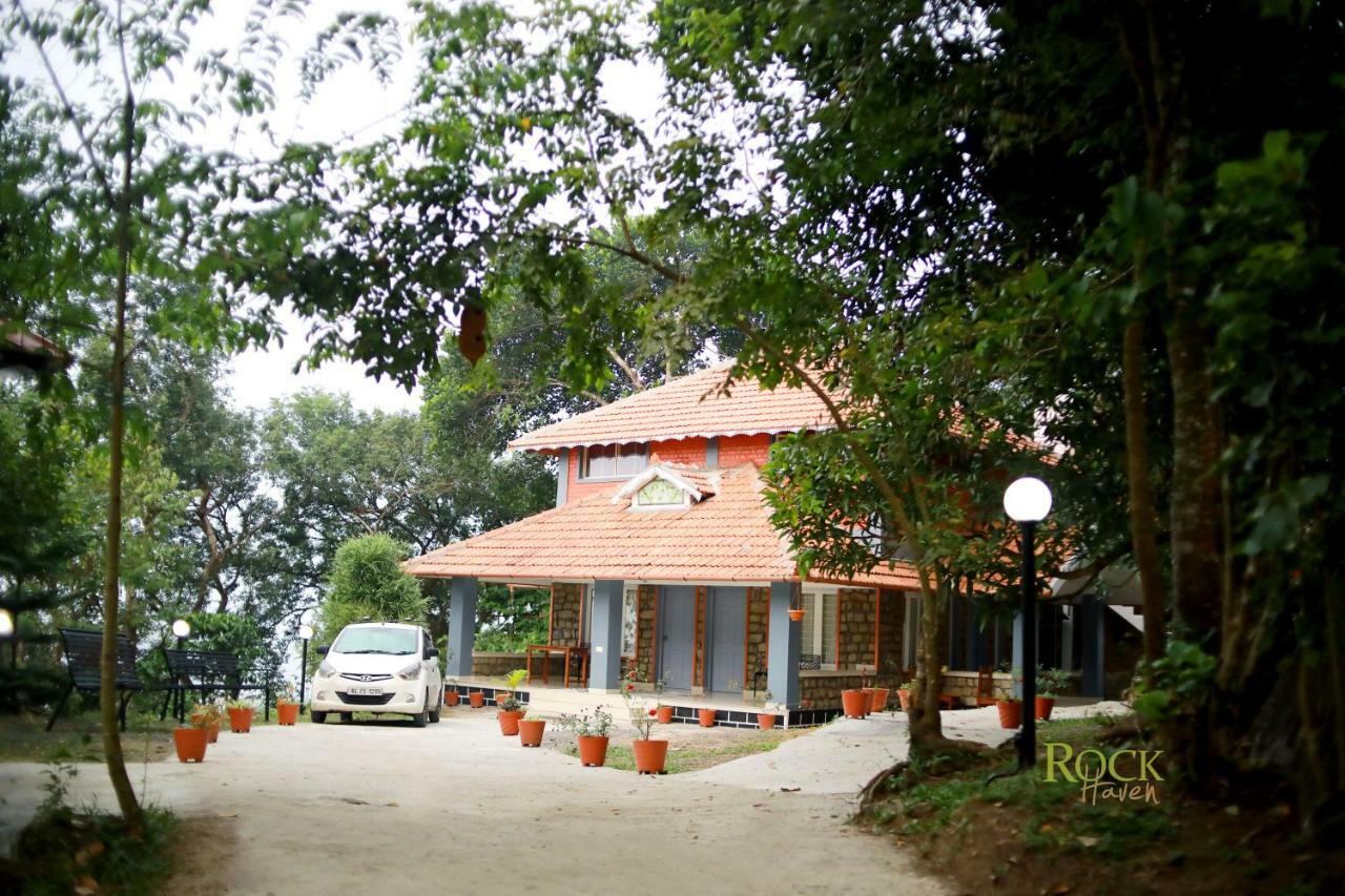 Rock Haven Wayanad Bed & Breakfast Калпата Екстериор снимка