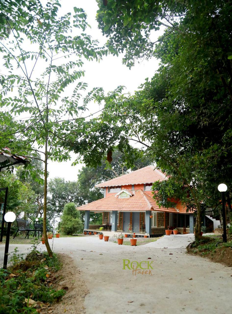 Rock Haven Wayanad Bed & Breakfast Калпата Екстериор снимка